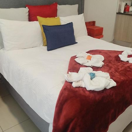 Atterbury Self Catering Studios Pretoria-Noord Dış mekan fotoğraf