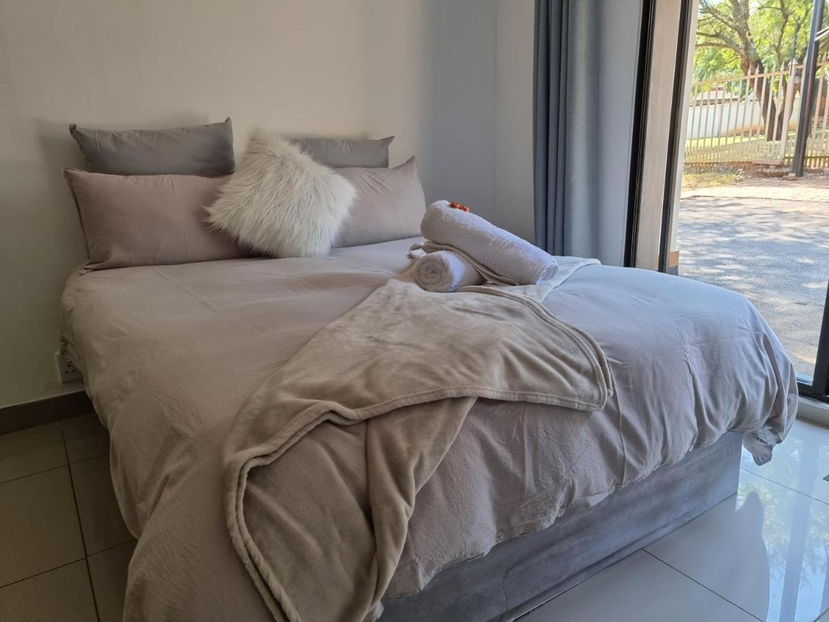 Atterbury Self Catering Studios Pretoria-Noord Dış mekan fotoğraf