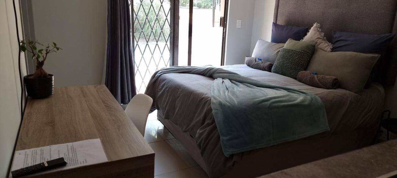 Atterbury Self Catering Studios Pretoria-Noord Dış mekan fotoğraf