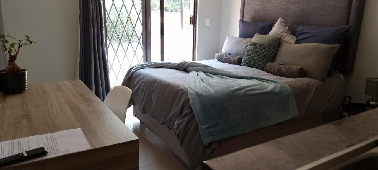 Atterbury Self Catering Studios Pretoria-Noord Dış mekan fotoğraf