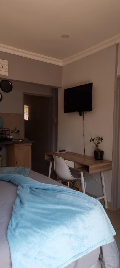Atterbury Self Catering Studios Pretoria-Noord Dış mekan fotoğraf