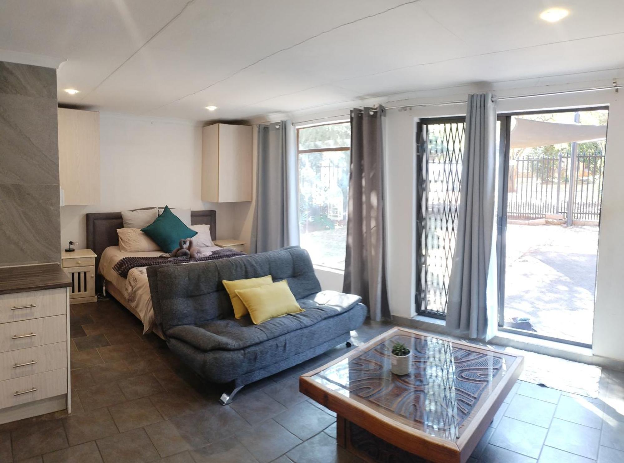 Atterbury Self Catering Studios Pretoria-Noord Dış mekan fotoğraf