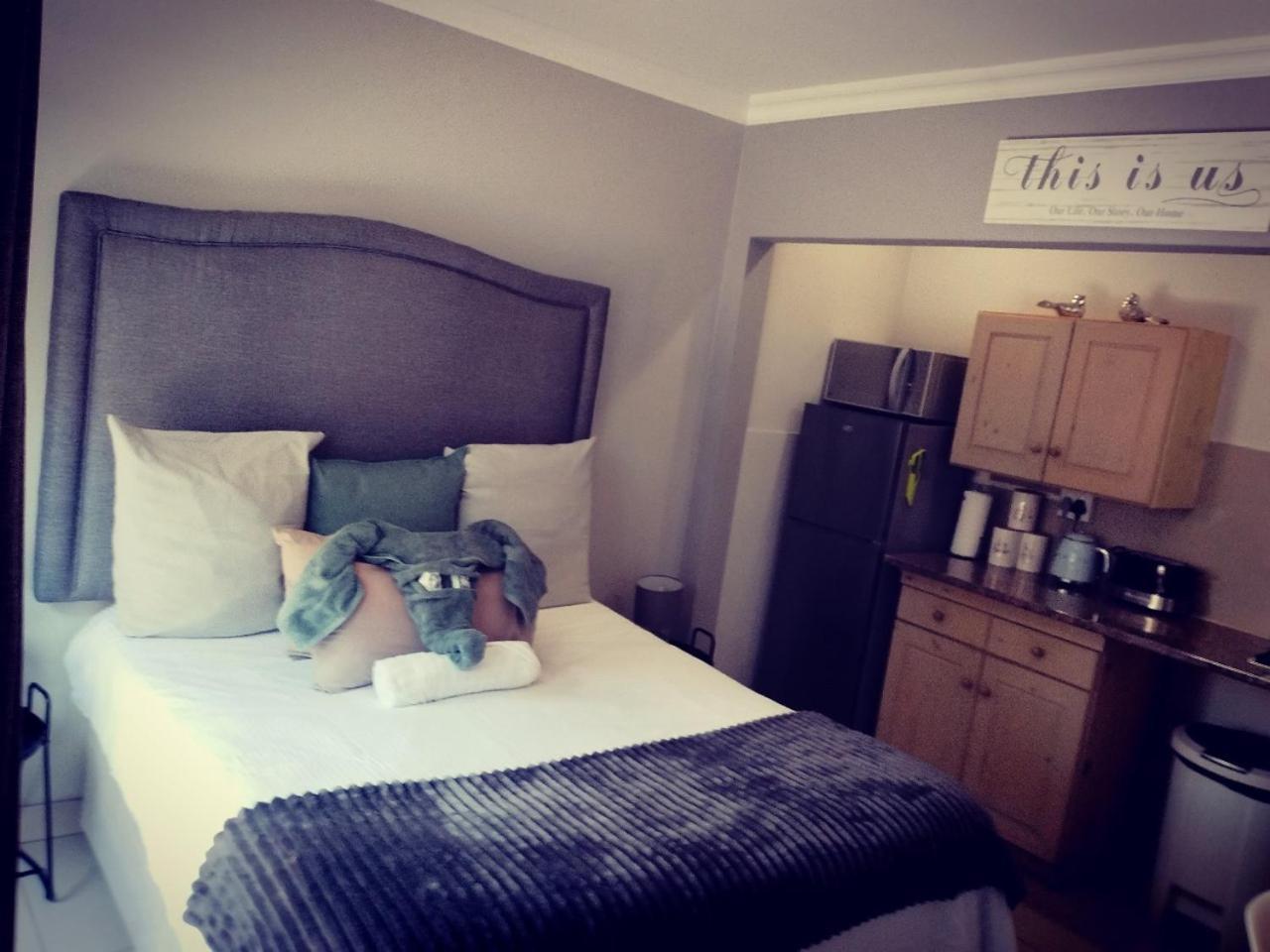 Atterbury Self Catering Studios Pretoria-Noord Dış mekan fotoğraf